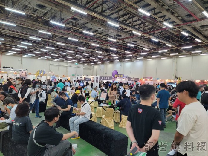 中彰投最大場就博會8/19登場 百家企業吸引上千民眾求職 81 600010 | 生活 生活 記者爆料網