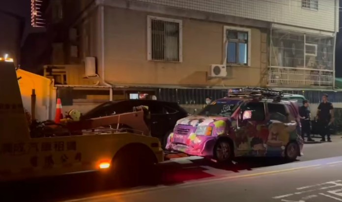(綁車上遊街慶生片)恐佈慶生!男子綁在車上遊街 使用註銷車輛遭拖吊扣牌 69 | 社會 社會 記者爆料網