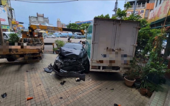買菜回家路上遇死劫 苗栗騎士慘遭74歲翁逆向撞飛亡 68 苗栗 車禍