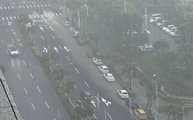 大雷雨 淹水