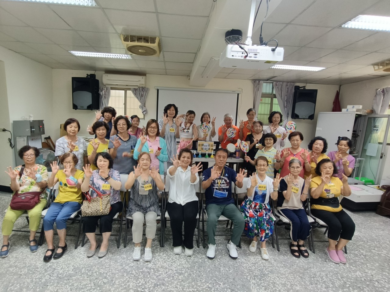 五福有愛舉辦「健康幸福」音樂體驗活動