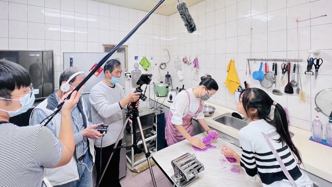 漾新聞|為高齡者適切服務影音創作 高市圖林園及燕巢分館獲教育部四大獎