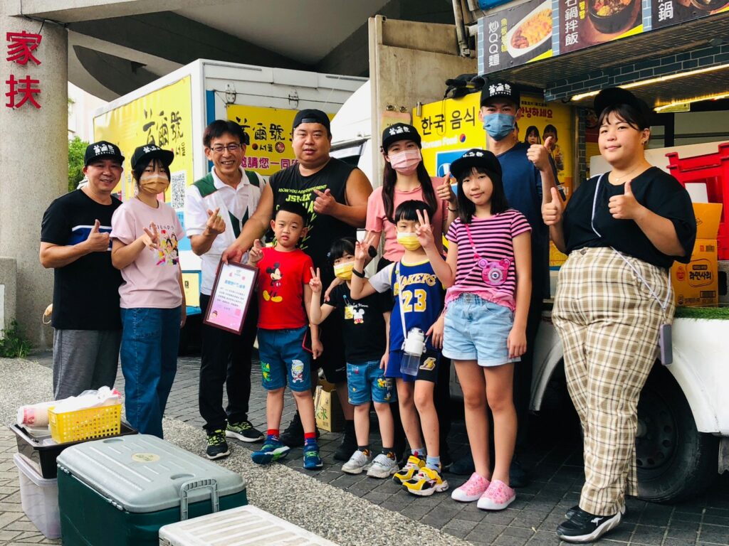 「首爾號」環島義煮5天走過竹苗及花東偏鄉 為弱勢孩童煮出異國美食 73 LINE ALBUM 20230819%EF%BC%88%E5%85%AD%EF%BC%89%E6%96%B0%E7%AB%B9%E5%AE%B6%E6%89%B6%E4%B8%AD%E5%BF%83 230821 6 | 生活 生活 記者爆料網