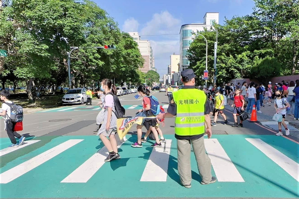 守護孩童上學路 桃竹苗區有巢氏房屋推社區友善貼心服務 271 守護孩童上學路 桃竹苗區有巢氏房屋推社區友善貼心服務