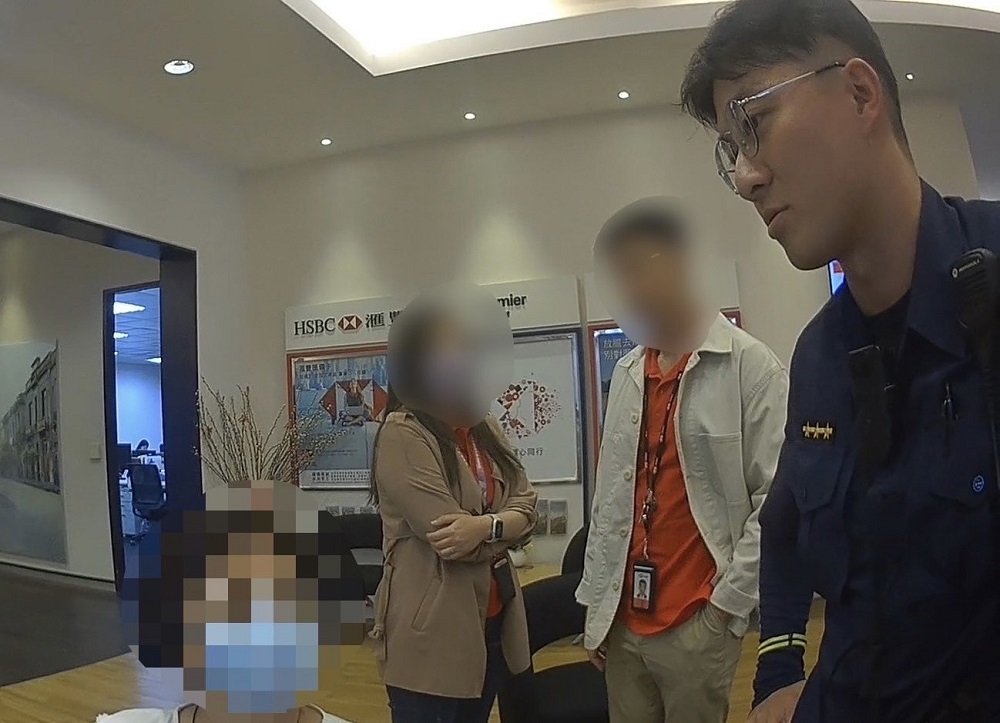 二度攔阻提款　六旬婦已遭詐騙八次金額逾1500萬元 237