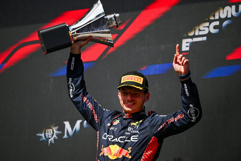 Red Bull 車手Max Verstappen甫拿下比利時大獎賽冠軍,為Red Bull車隊守護上半年12場全勝戰績