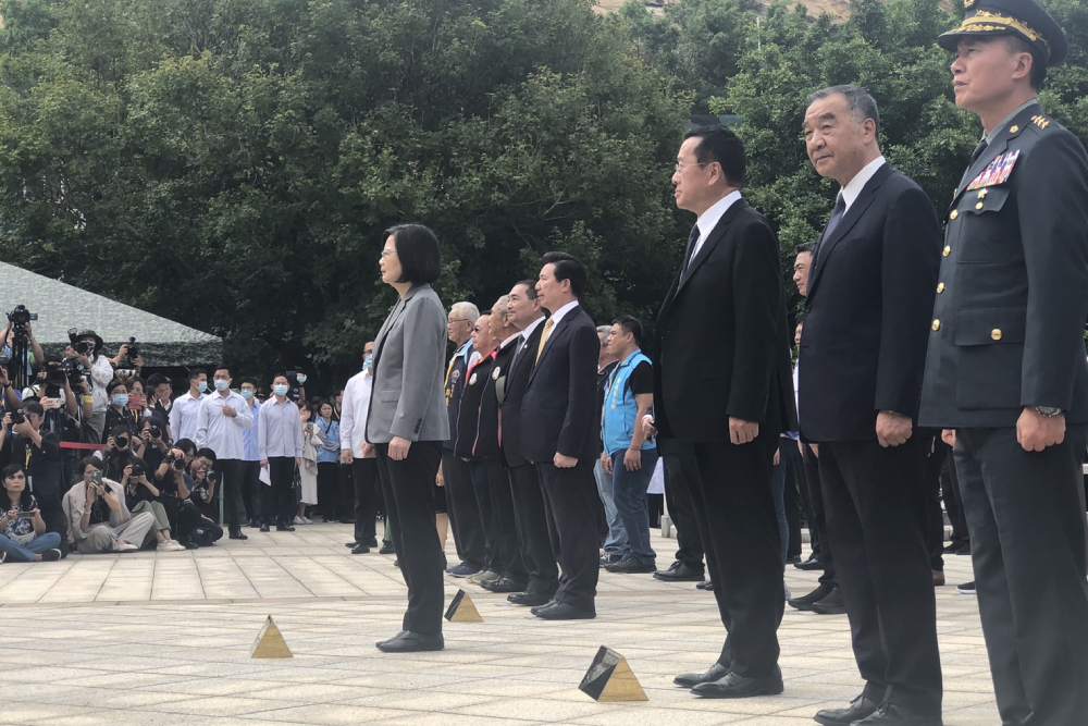 八二三砲戰65周年 蔡英文、侯友宜同台哀悼陣亡將士 280 八二三砲戰65周年 蔡英文、侯友宜同台哀悼陣亡將士 279