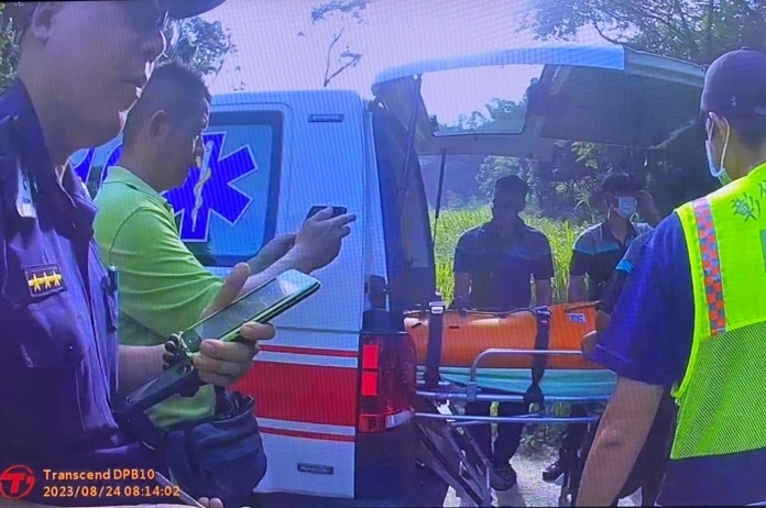 (墜落山坡救援片)男子晨運不慎墜落山坡 警消合力救起 68 | 社會 社會 記者爆料網