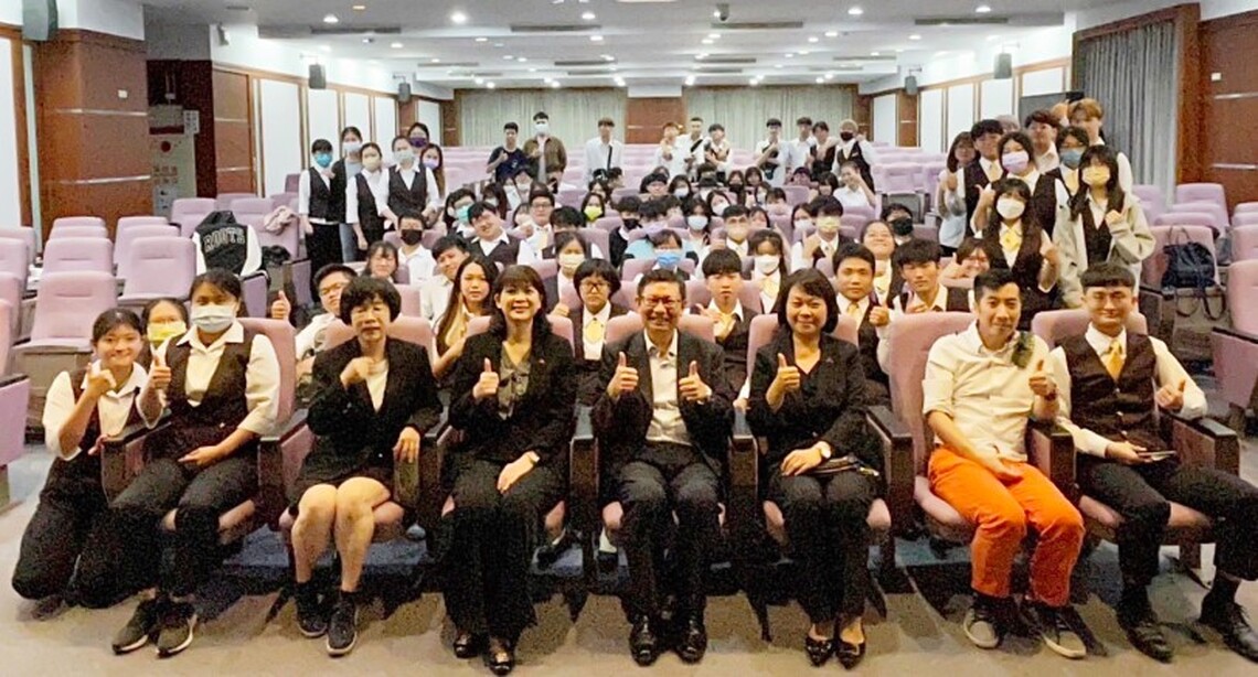 實習期間年資照算!義守大學攜手高雄萬豪酒店 「菁英計畫」全面攬才