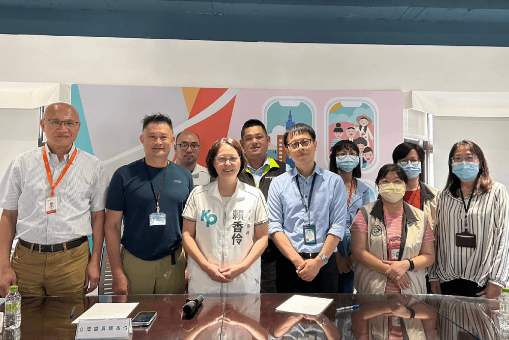 會勘移工服務中心揭銅鑼圈醫療資源匱乏 賴香伶:里長盼有駐點家醫科 248 會勘移工服務中心揭銅鑼圈醫療資源匱乏 賴香伶:里長盼有駐點家醫科 247