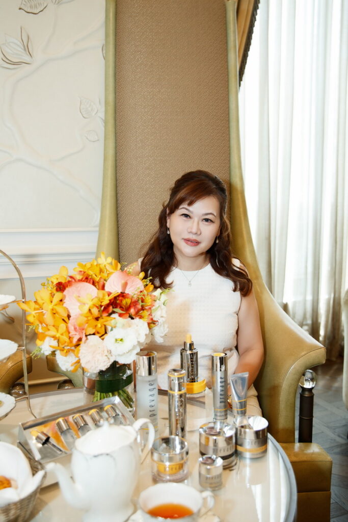 伊麗莎白雅頓台灣區總經理 馬敏桂小姐