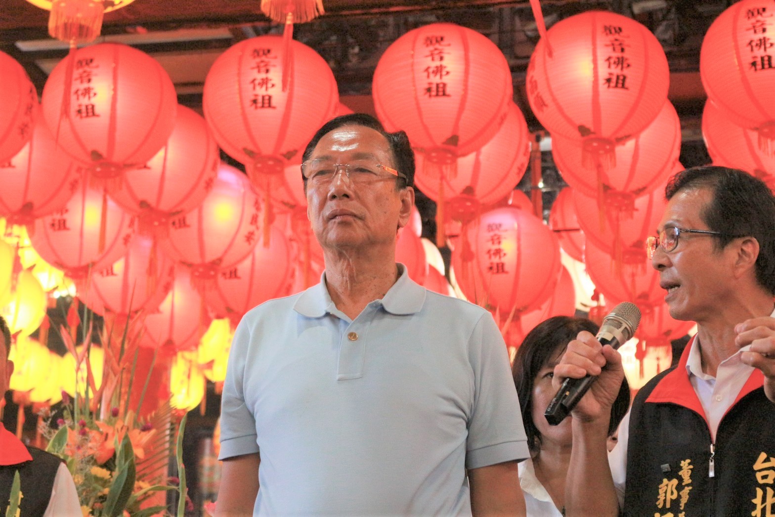 柯辦稱幕僚已討論喝咖啡 郭台銘:不需經過幕僚「我在等柯電話」 284 柯辦稱幕僚已討論喝咖啡 郭台銘:不需經過幕僚「我在等柯電話」 283