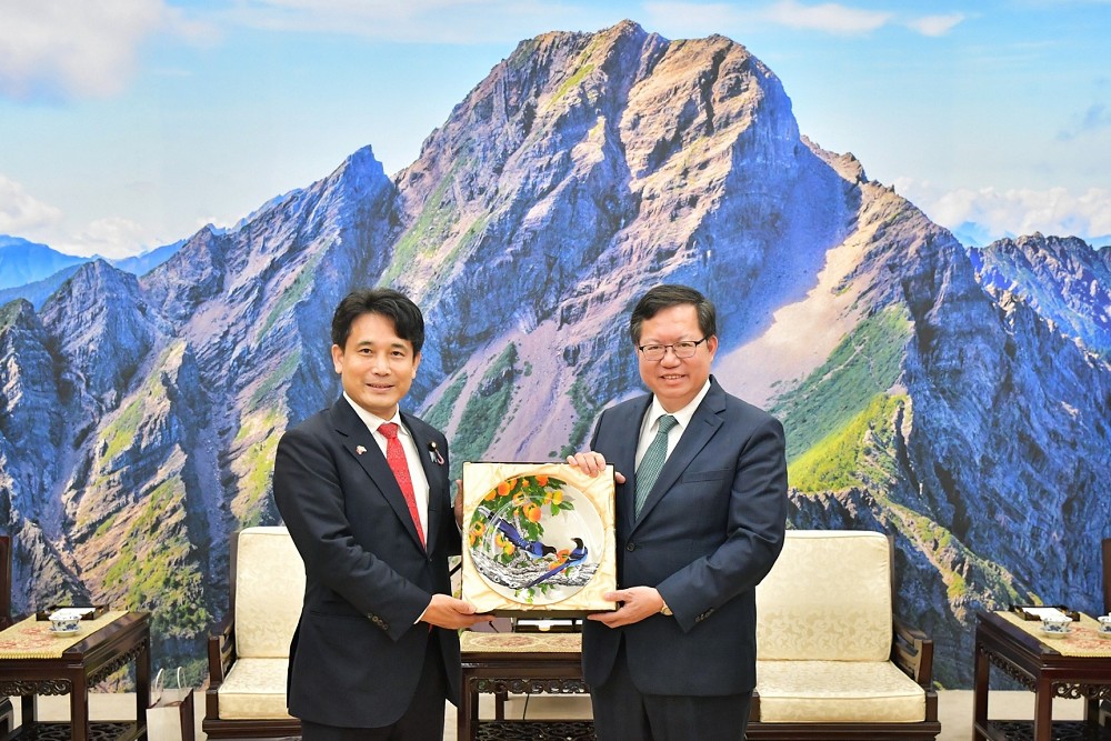 接見日本自民黨參議員 鄭文燦:盼CPTPP進入實質討論 290 接見日本自民黨參議員 鄭文燦:盼CPTPP進入實質討論 289