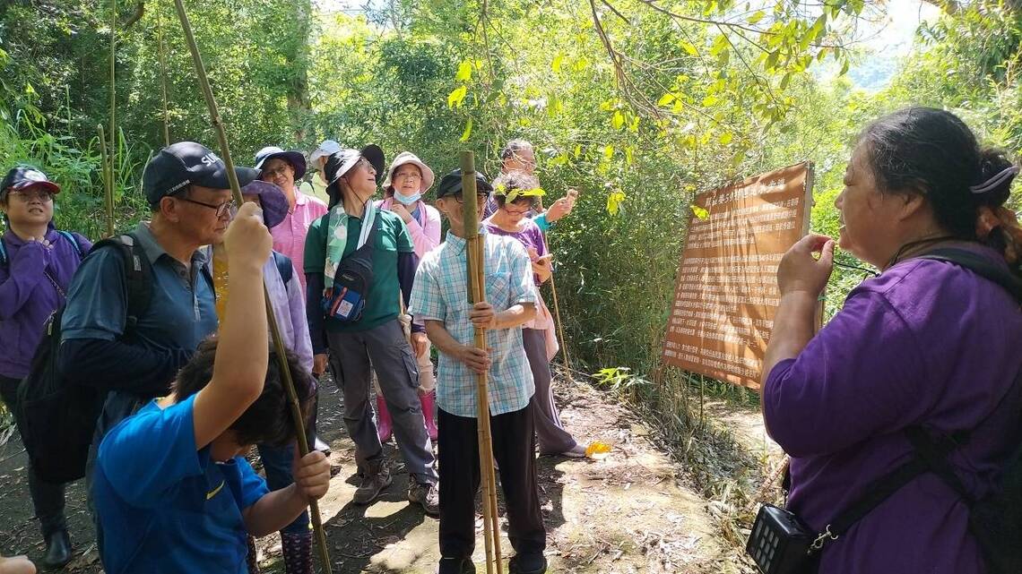 漾新聞|六龜圖書分館辦寶來59特區生態步道探索 邀讀者體驗無具野炊