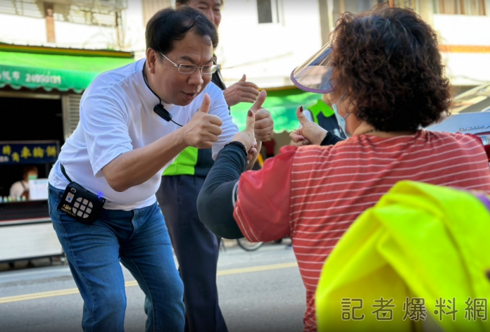 豐原出發邁進山城 立委參選人掃街搶票 62 豐原出發邁進山城 立委參選人掃街搶票