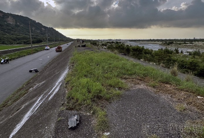2週前才火燒車雙亡 同路段又傳事故1死1傷 62 1 1 1 | 社會 社會 記者爆料網