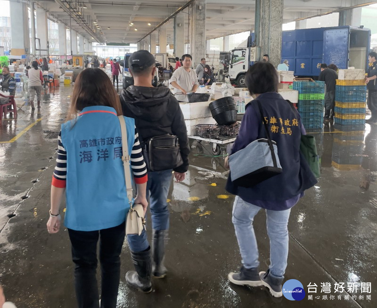 ▲海洋局會同衛生局辦理前鎮魚市場日本福島進口水產品聯合稽查。