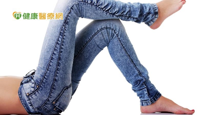 為什麼夏天女生很少穿牛仔褲? 皮膚科醫師分析有3皮膚疾病風險