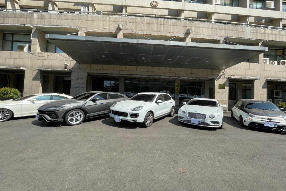假外匯交易真非法吸金 檢警調聯手破獲吸金投資詐騙249億案 294 假外匯交易真非法吸金 檢警調聯手破獲吸金投資詐騙249億案 293