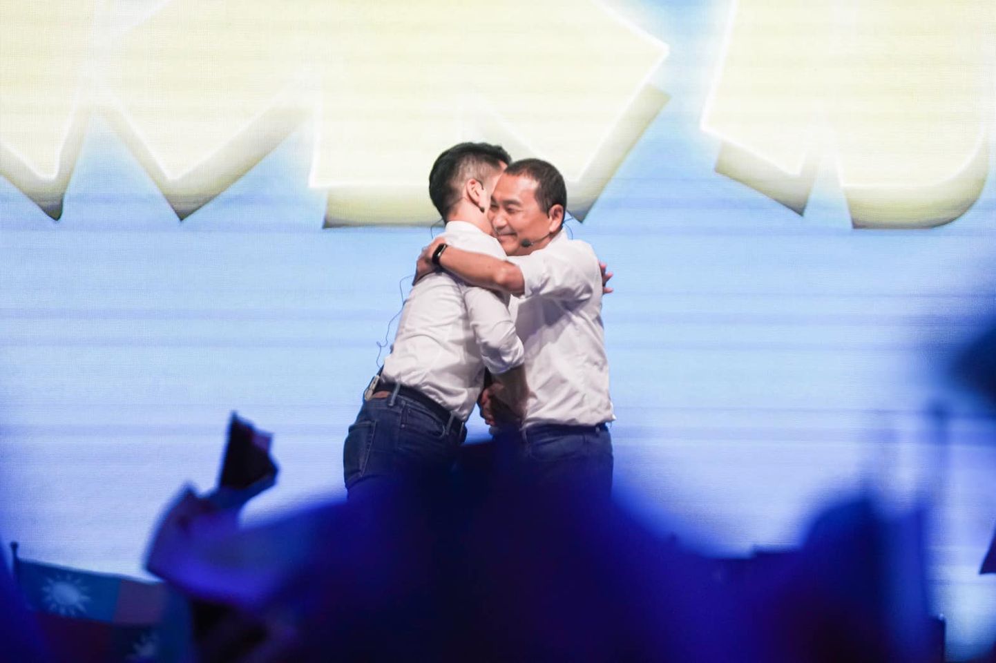 郭台銘宣布參選 蔣萬安:團結一致挺正義 支持侯友宜 288 蔣萬安。(蔣萬安fb)
