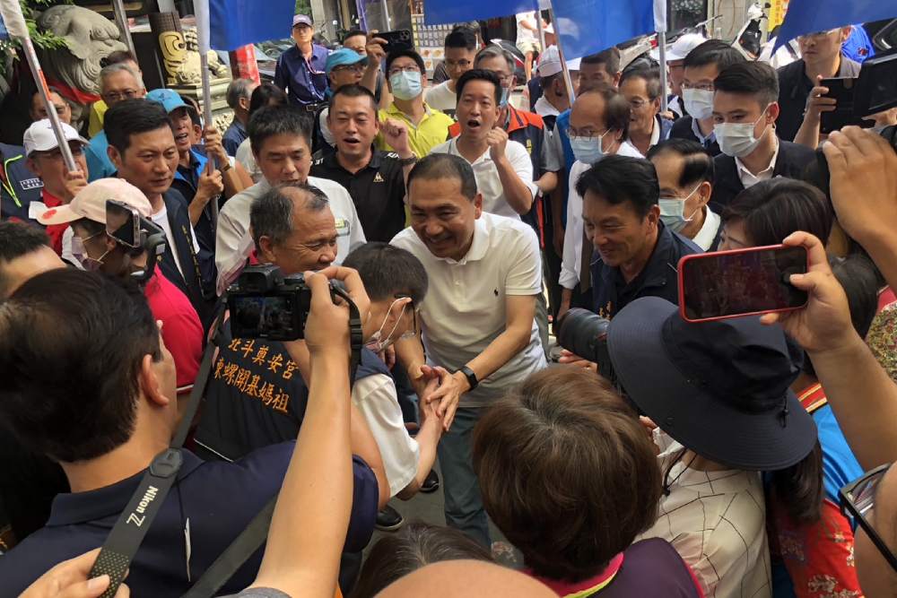 【搶攻彰化2-1】補修地方學分 侯友宜一天跑六鄉鎮市十行程 293