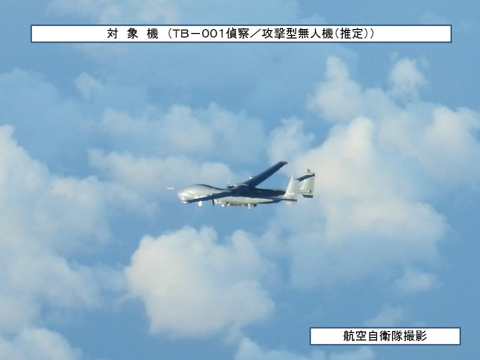 中共偵、打兩型無人機在我東部外海演訓，已造成我海軍疏泊區全被鎖定。翻攝日本統合幕僚監部網站