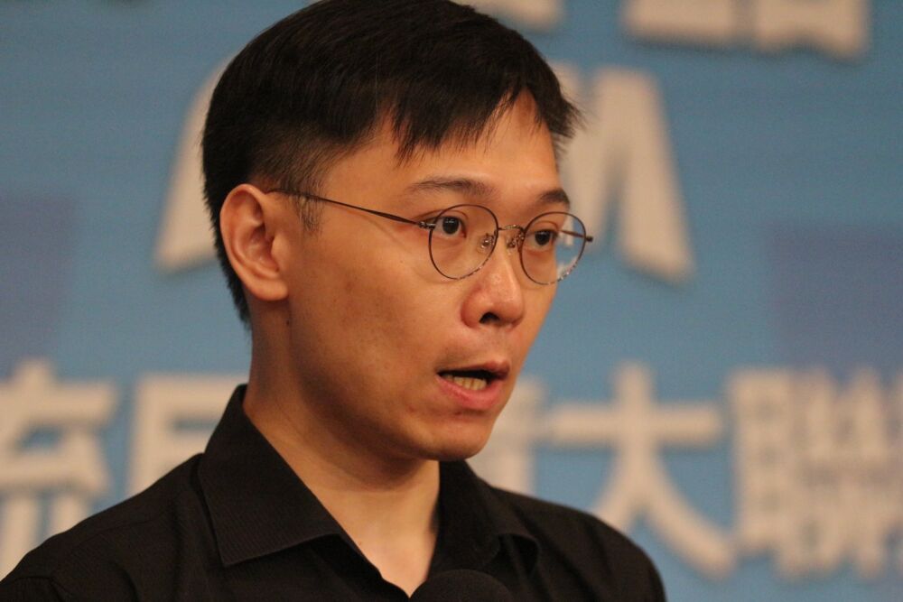 黃士修曝光郭台銘總統連署3框架4分類 坦言「陸軍決定成敗」 269