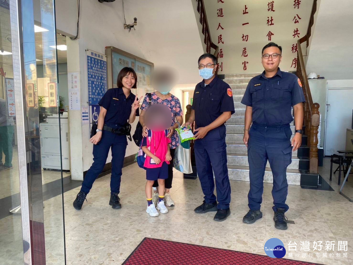 阿嬤帶孫上學送錯學校，楊梅警啟動「護童專案」送回原校。