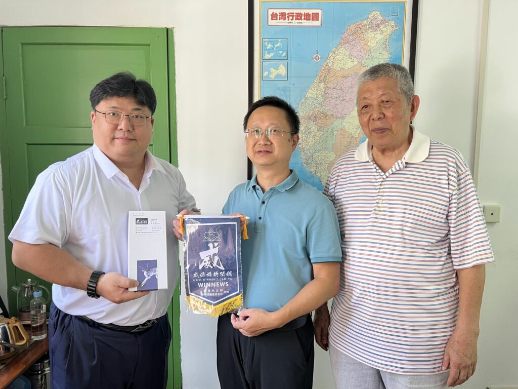 拜訪上杭台辦鄭志賓主仼(中)