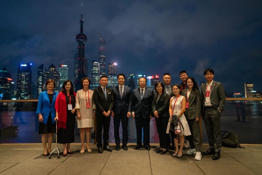 蔣萬安面前談民族偉大復興 龔正:兩岸中國人才能過美好生活 298 蔣萬安面前談民族偉大復興 龔正:兩岸中國人才能過美好生活 297