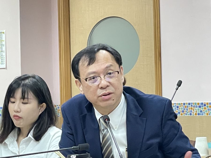 癌友好消息!新藥引進「縮短一年內」 健保署長:明年開設百億新藥基金 288 癌友好消息!新藥引進「縮短一年內」 健保署長:明年開設百億新藥基金 287
