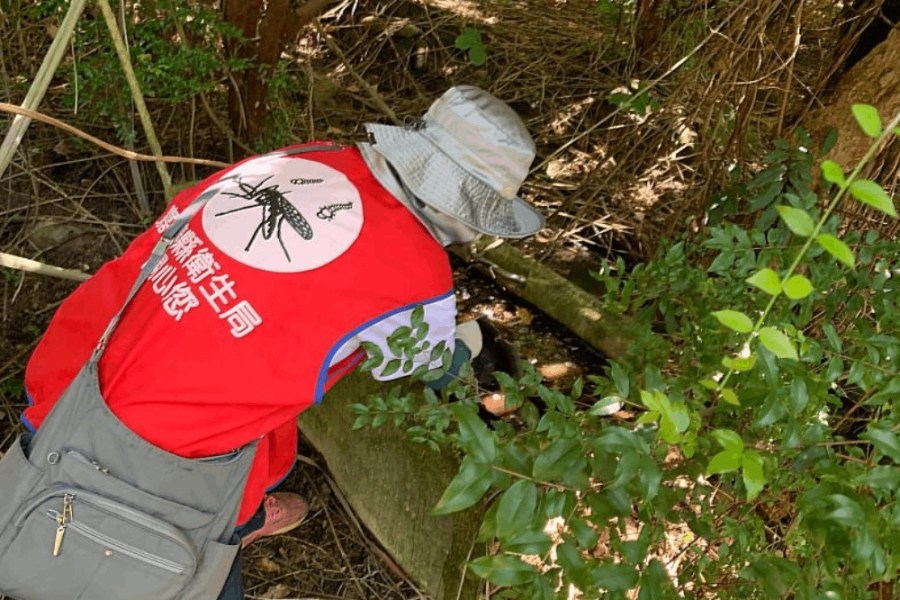 落實化學防治措施嚴防登革熱 嘉義縣衛生局籲民眾配合以免挨罰 310 落實化學防治措施嚴防登革熱 嘉義縣衛生局籲民眾配合以免挨罰 309