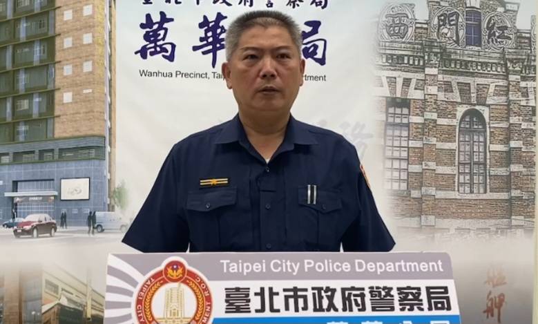 龍山所副所長馬秋揚說明案情。（記者林金聖翻攝）