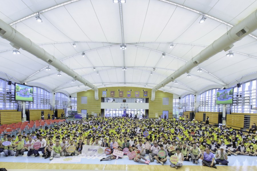 前進校園反毒 7扶輪社進新北南山高中演戲宣導 286 前進校園反毒 7扶輪社進新北南山高中演戲宣導 285