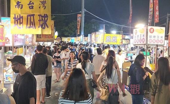 台南大東夜市爭議不休　吳姓業者出面駁斥不實指控