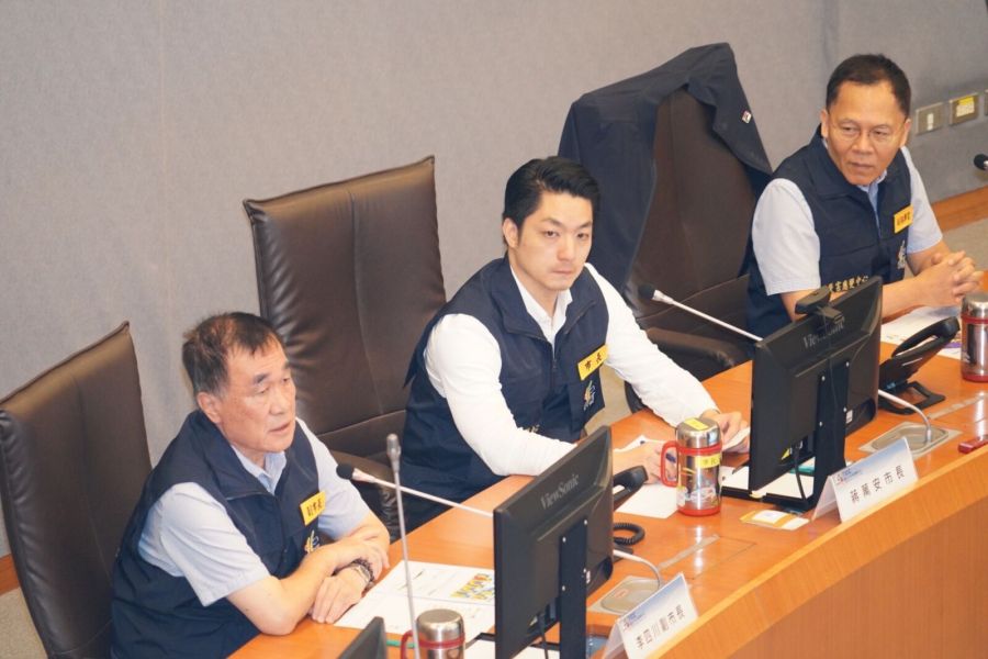 海葵路徑南修恐襲北部 蔣萬安返台急開會要求嚴陣以待 263