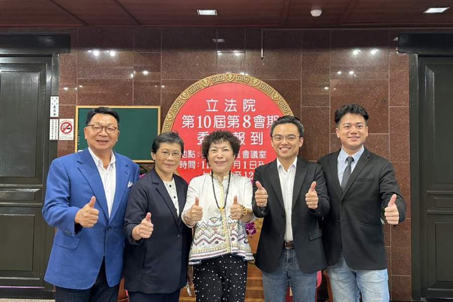 立法院最後會期報到 游毓蘭:盼走完道交法最後一哩路 208 游毓蘭新會期報到。游毓蘭辦公室提供20230902