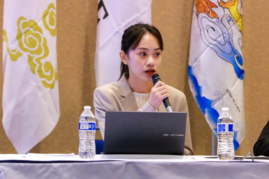 ▲大二學生Joyce認為，國稅局賣掉的不只是太極門土地，更賣掉了台灣的民主法治及國家尊嚴！（記者晨曦翻攝）