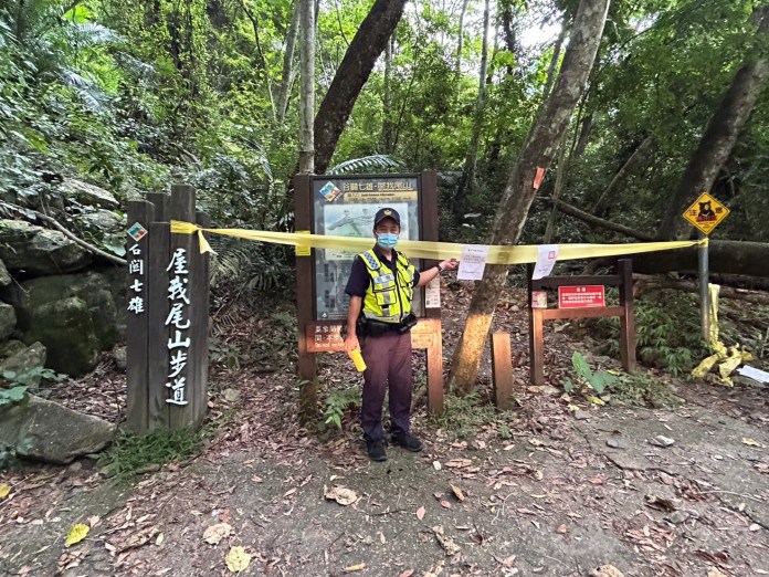 中颱海葵來勢洶洶 和平警勸離山區遊客盡速下山 56 S 27729957 0 | 生活 生活 記者爆料網