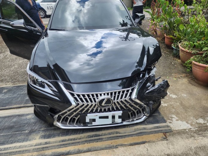 警匪追逐上演玩命關頭 匪撞路過車就逮 車主怨:兩百萬新車變事故車 63 694B08DC FBFB 4F1A 9CA3 264E24450ED1 | 社會 社會 記者爆料網