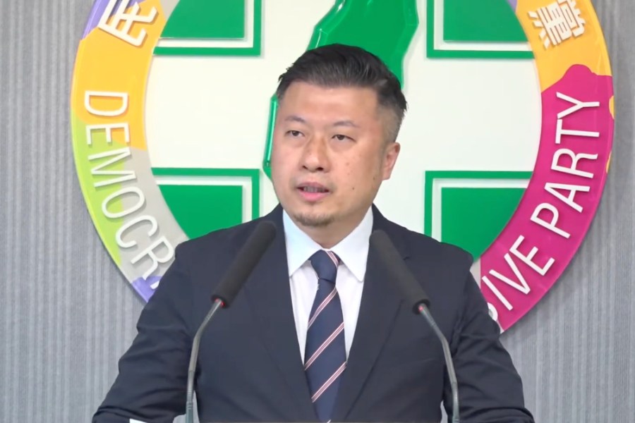 賴清德頻遭造謠抹黑 民進黨:邱毅就是「躲在中國的造謠仔」無公信力 216 賴清德頻遭造謠抹黑 民進黨:邱毅就是「躲在中國的造謠仔」無公信力 215