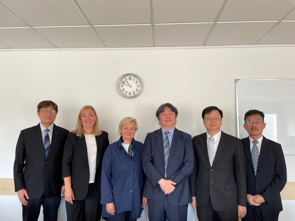 衛福部王必勝次長一行與駐立陶宛台灣代表處黃鈞耀代表會晤立陶宛衛生部衛生部次長（圖：衛福部國際合作組）