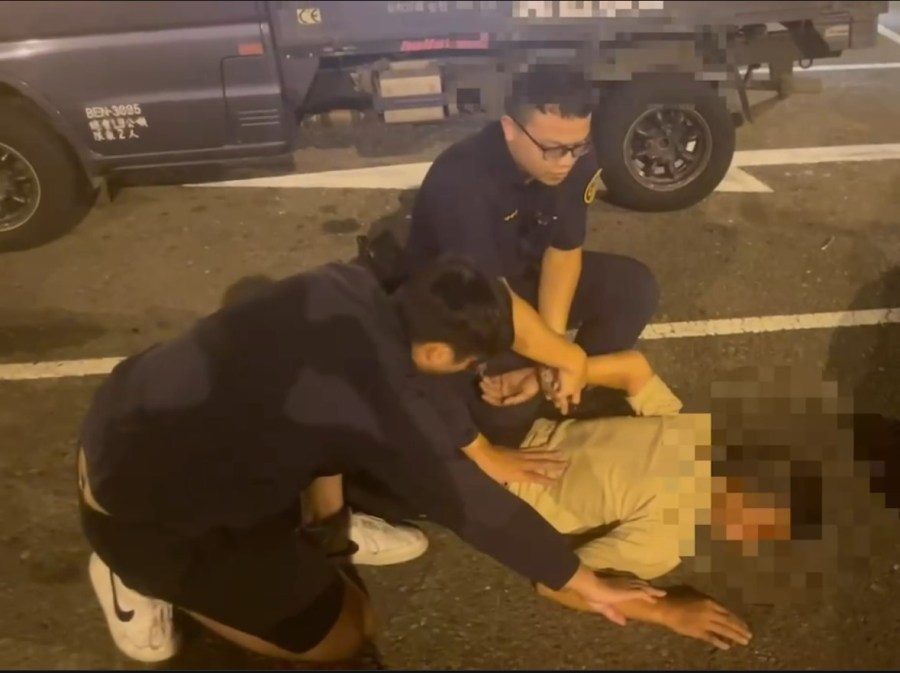 酒後偷車一路南行 手機定位警國道休息站壓制逮人 202 cnews204230905a04