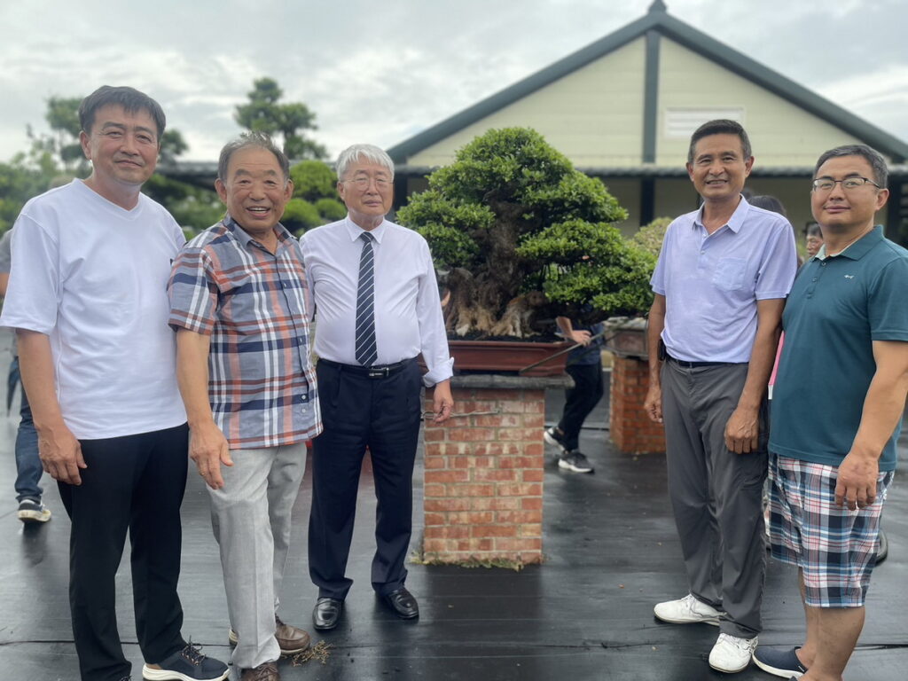 韓國盆栽組合帶領9家會員企業跨海來臺,進行市場調查與交流會
