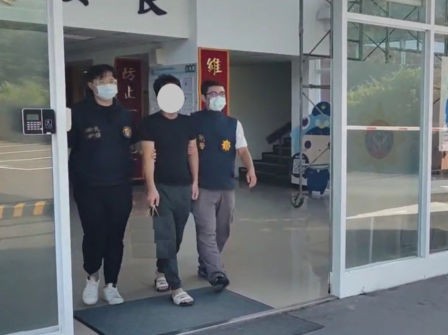 台灣首宗AI搶票黃牛 警破搶票工作室逮30歲嫌犯 218 CNEWS204230906a02.jpg