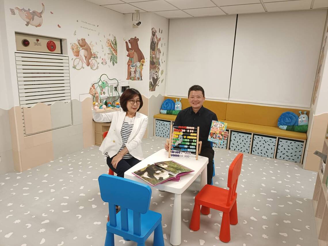 漾新聞|高市議會增設「親子友善空間」 議長康裕成歡迎市民朋友來使用