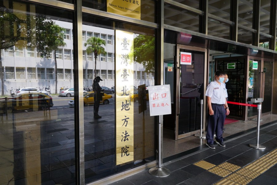 北院首件國民法官案 李佳修企圖搶警槍另判拘役50天 198 北院首件國民法官案 李佳修企圖搶警槍另判拘役50天 197