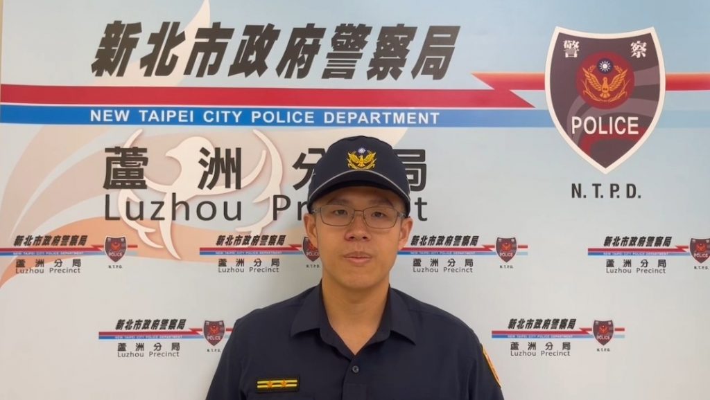 蘆洲派出所所長蔣延紹說明情況。(記者宋紹誠翻攝)