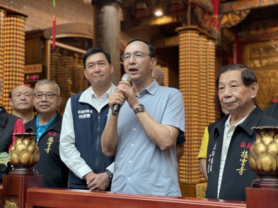 與柯文哲同喝咖啡?朱立倫:希望近日能和柯好好討論 216 與柯文哲同喝咖啡?朱立倫:希望近日能和柯好好討論 215