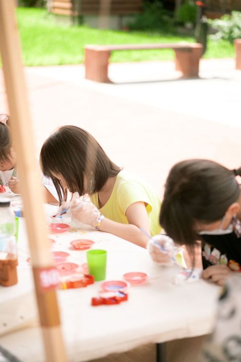 提前暖身慶中秋「朴通市集」畫柚子滾保齡球、推壺球贏月餅